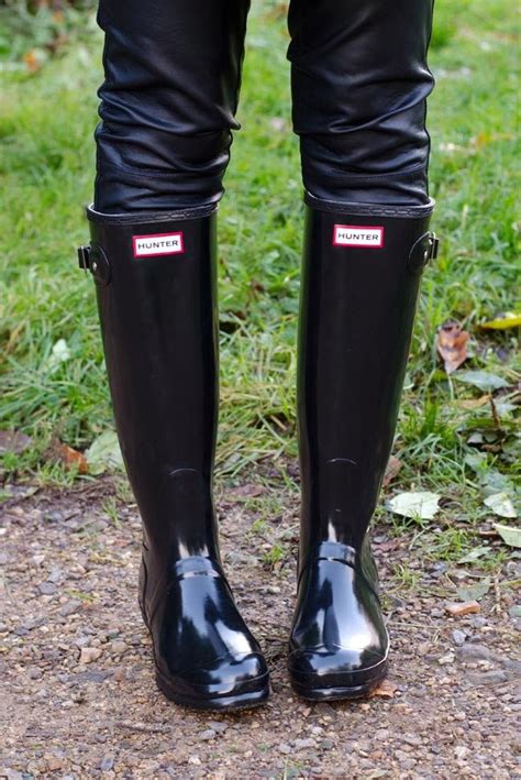 black shiny hunter boots|black hunter boots size 7.